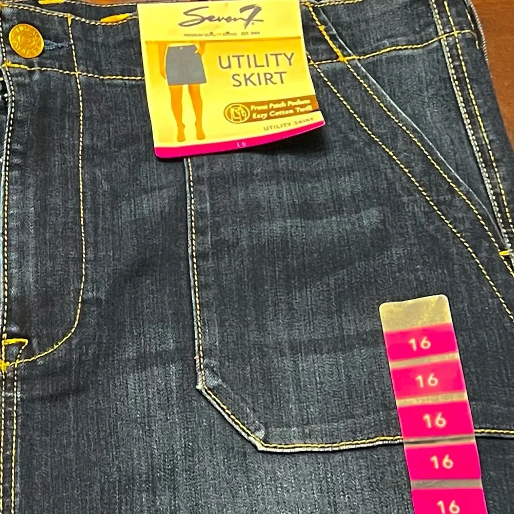 Seven7 jean utility skirt cotton twill pockets Atlantic Wash blue size 16 NWT - Picture 5 of 8